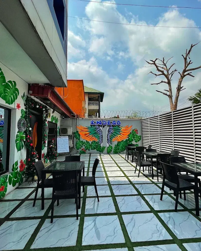 Indigo Bar Restaurant & Suites - 1