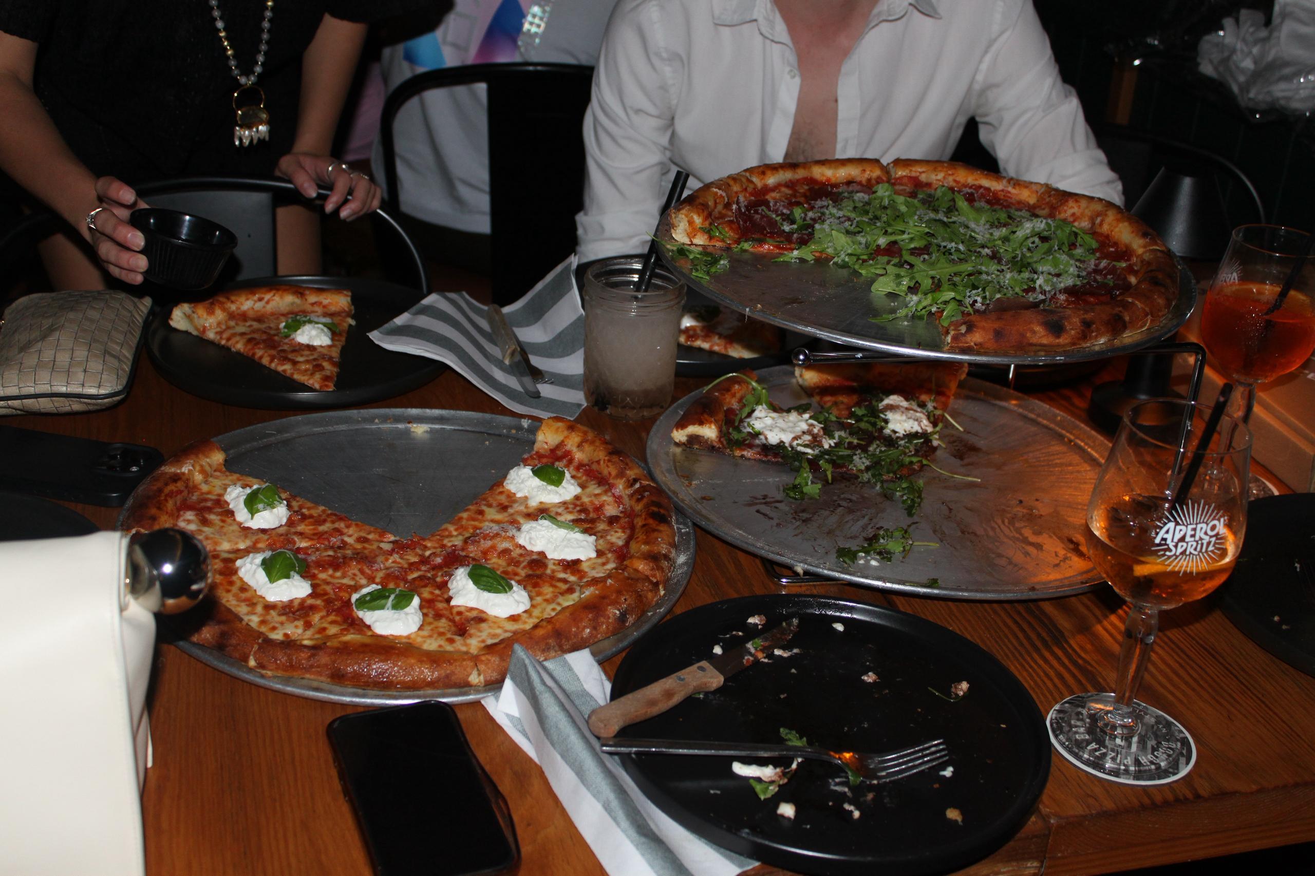 Dough Pizza Bar - 4
