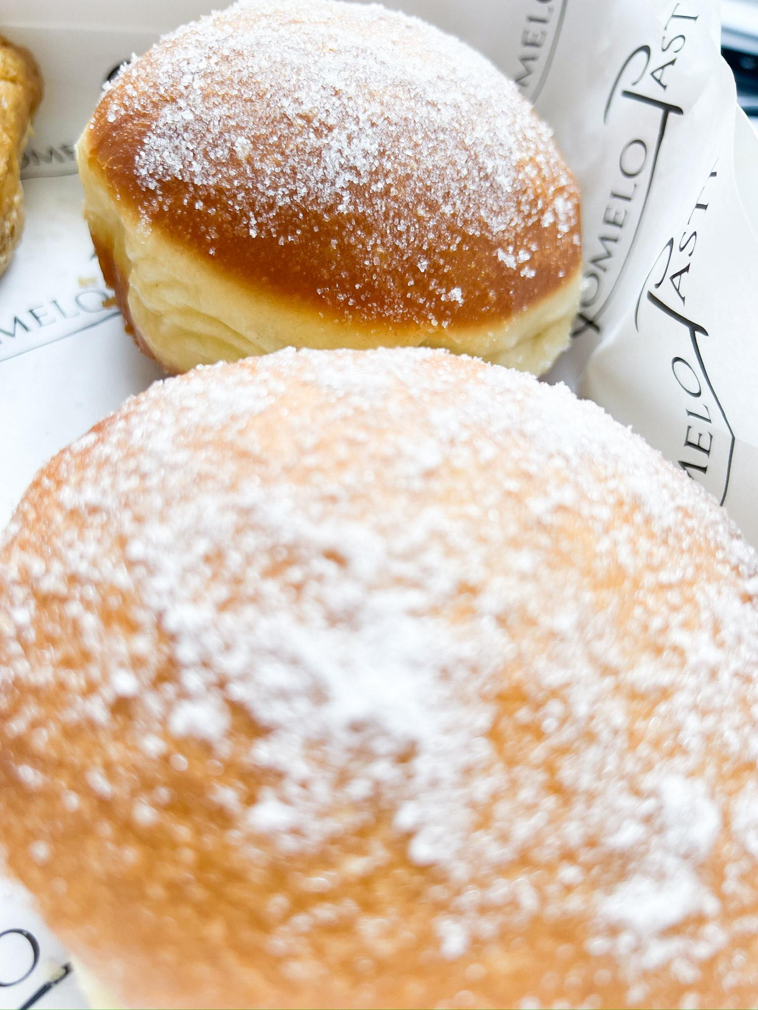 Pomelo Pastries Cafe - 5