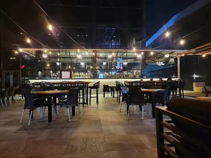 Hard Rock Cafe Lagos - 4