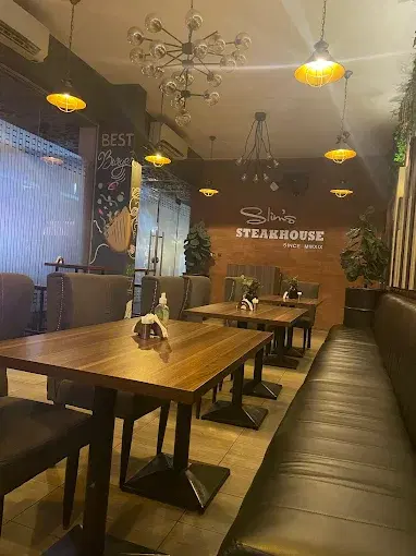 Slim’s STEAKHOUSE - 2