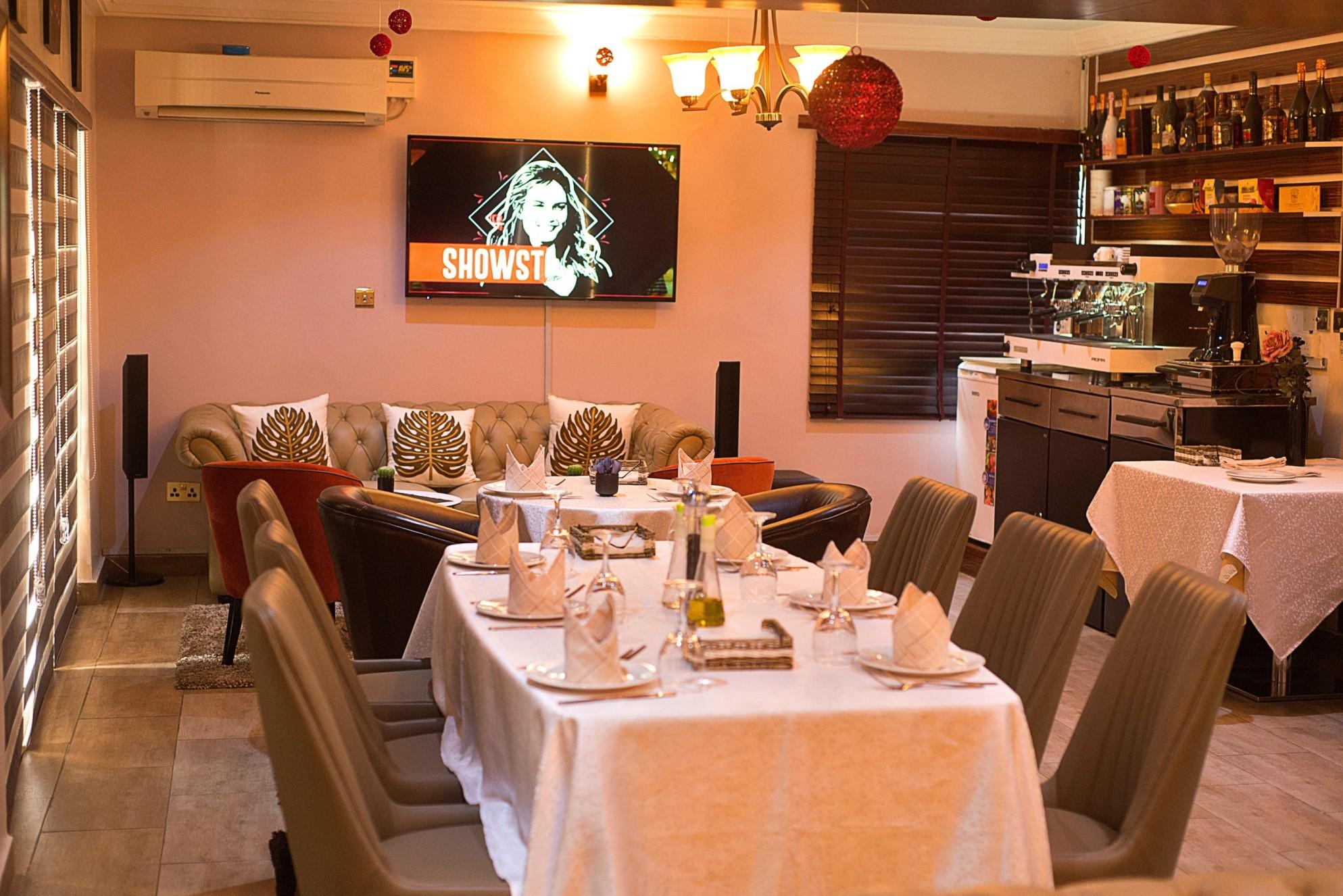 Umutu Restaurant - 1