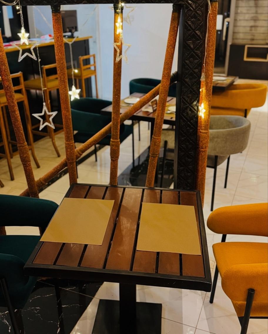 Zolene Restaurant - 3