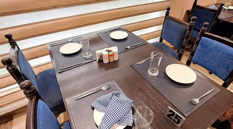 Sherlaton Restaurant - 3