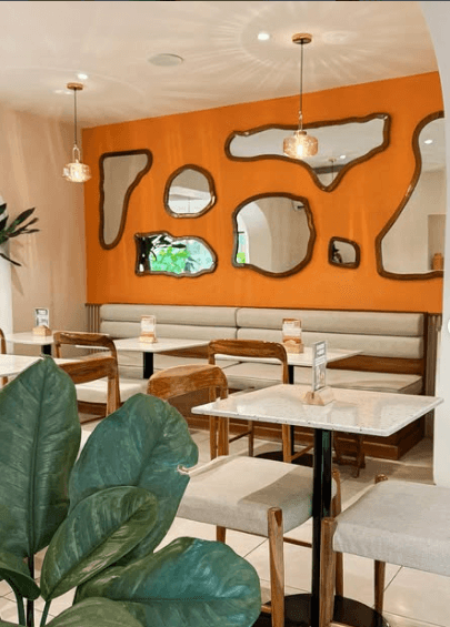 Dulce Cafe & Bakery - 5