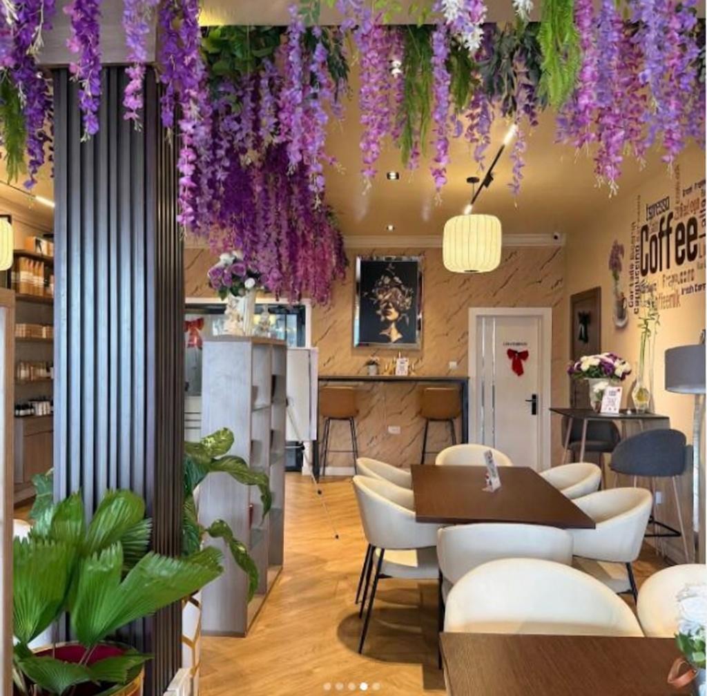 Purple Jasmine Cafe - 2